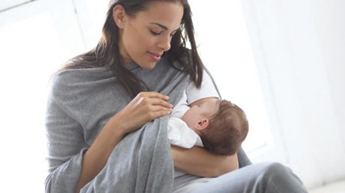 ilustrasi-ibu-menyusui-saat-lagi-flu.jpg