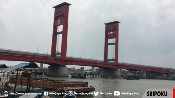 jembatan-ampera-dilihat-dari-dermaga-convention-centre.jpg
