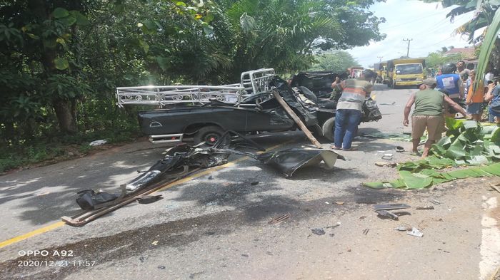 kecelakaan-beruntun-pengemudi-ewas.jpg