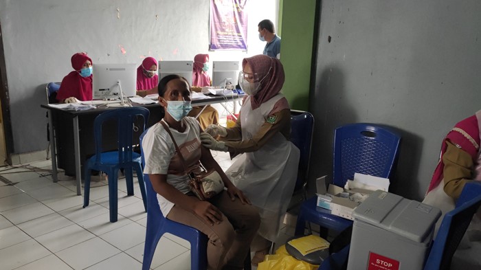 kegiatan-vaksin-di-muara-enim.jpg
