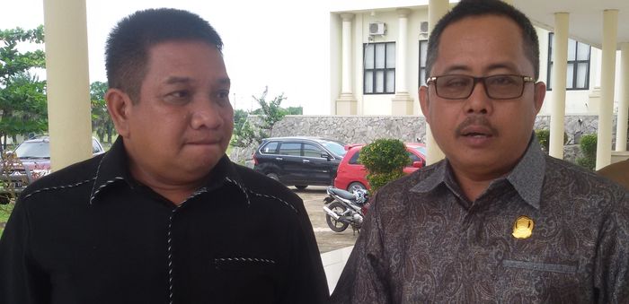 ketua-fraksi-pdip-dprd-oi-amir-hamzah_20170425_144557.jpg