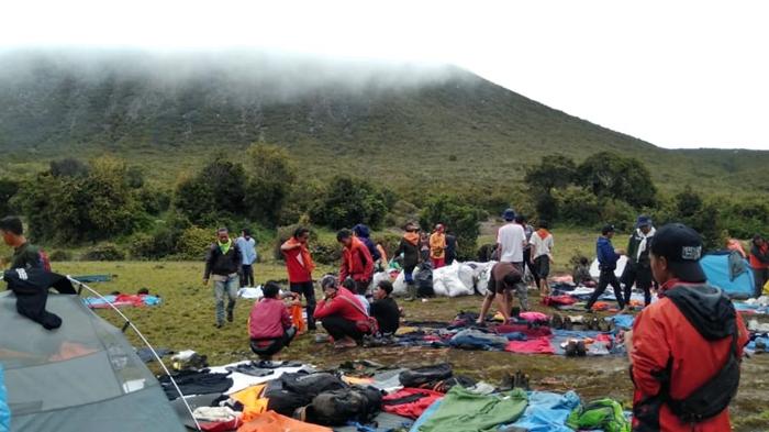 Pasca Erupsi, Jalur Pendakian ke Gunung Dempo Pagar Alam Ditutup Sementara