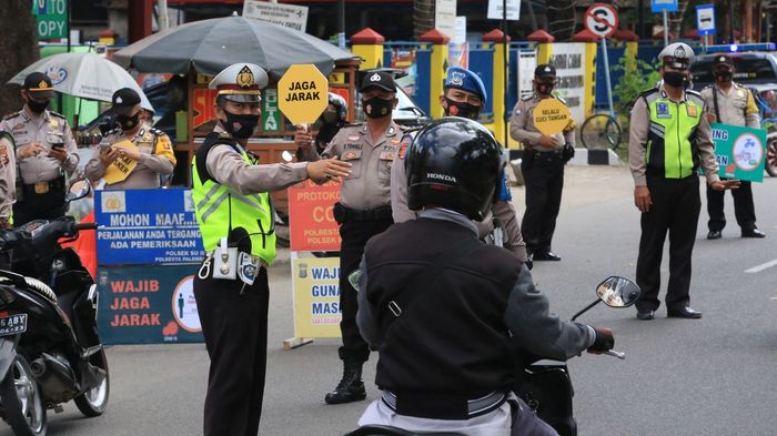 2 KLASTER Lonjakan Kasus Covid di Sumsel, Kerahkan TNI-Polri Awasi Isolasi Mandiri di Rumah