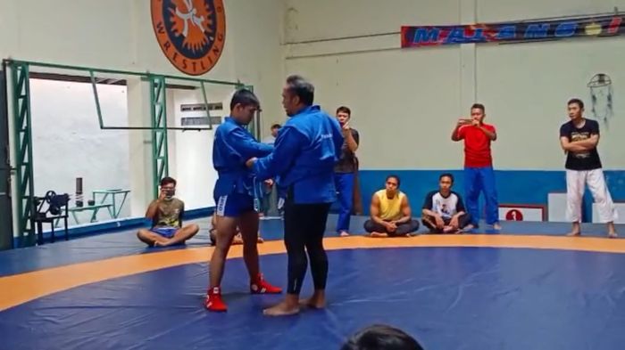latihan-sambo-sumsel-persambi-krisna-bayu.jpg