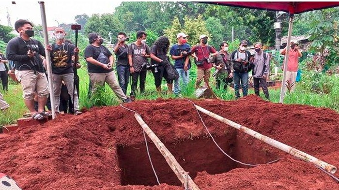 liang-lahat-untuk-tempat-peristirahatan-terakhir-vanessa-angel-dan-suaminya-bibi.jpg