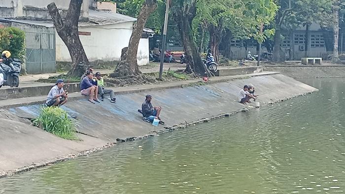 mancing-di-kolam-retensi-IBA.jpg