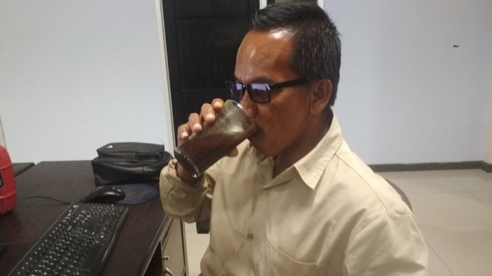 minum-kopi4.jpg