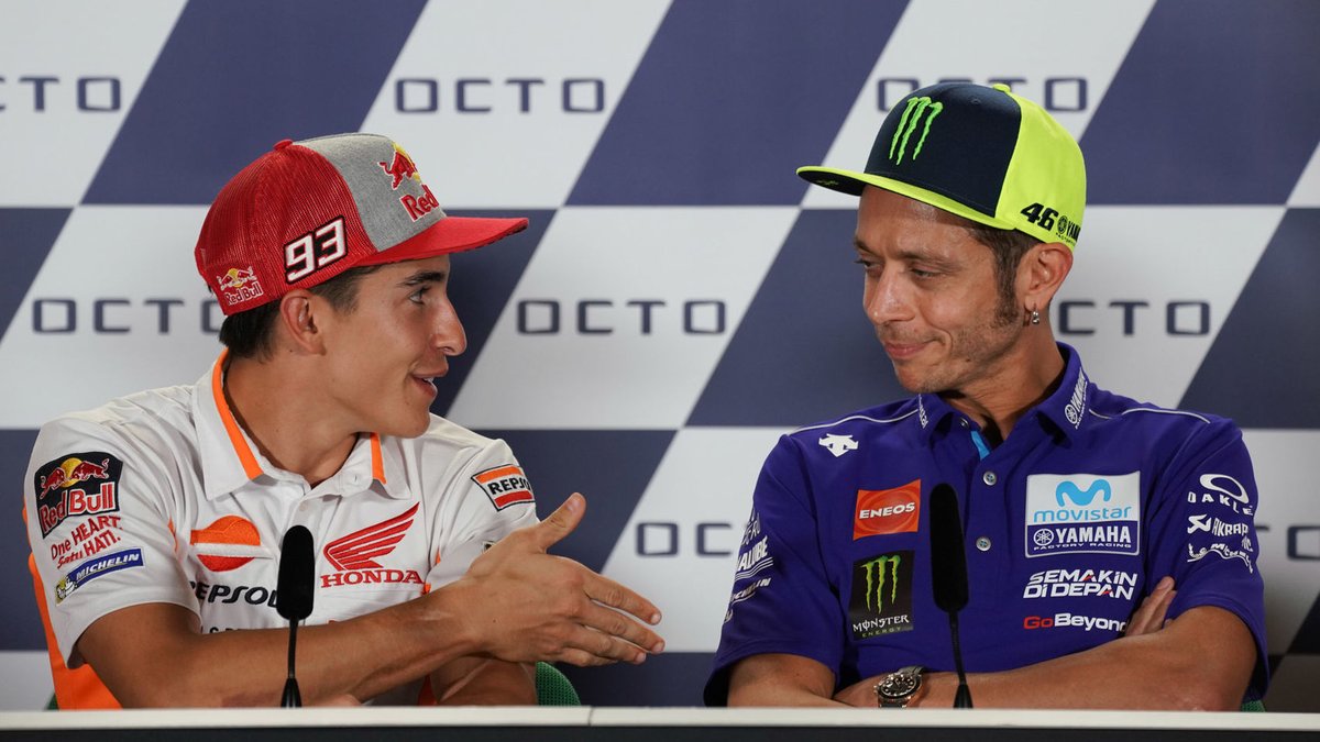 momen-saat-valentino-rossi-tolak-jabat-tangan-dari-marc-marquez_20180909_104556.jpg