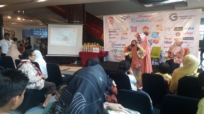 moms-kids-di-gramedia-world-palembang.jpg