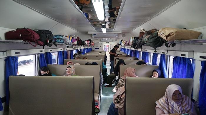 KAI Divre III Palembang Angkut 67.763 Penumpang Selama Nataru