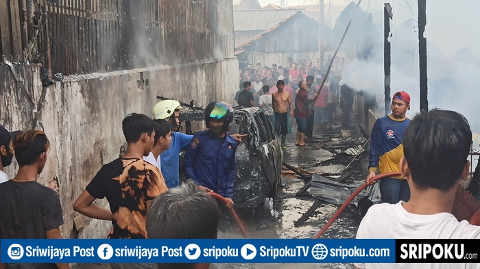pangakalan-gas-di-jalan-perintis-kemardekaan.jpg