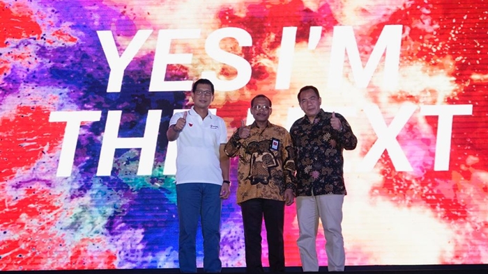 para-petinggi-telkomsel-foto-bersama-wakil-rektor-ipb_20180516_145700.jpg