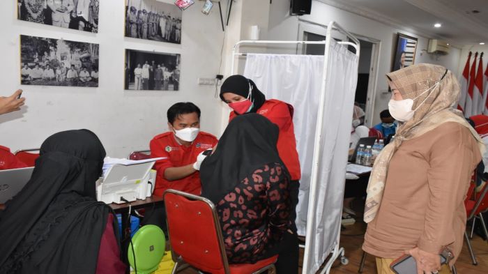 Percepat Herd Immunity, PDIP Sumsel Kembali Gelar Vaksinasi Massal Targetkan 5000 Orang Divaksin