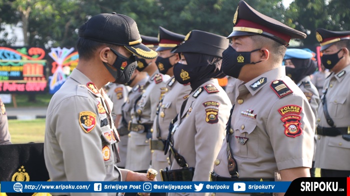 pelantikan-sejumlah-perwira-di-polres-oku-timur.jpg