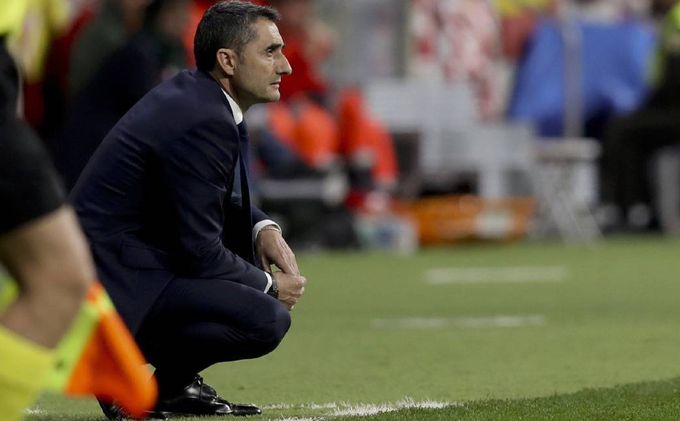 pelatih-barcelona-ernesto-valverde_20181008_110638.jpg