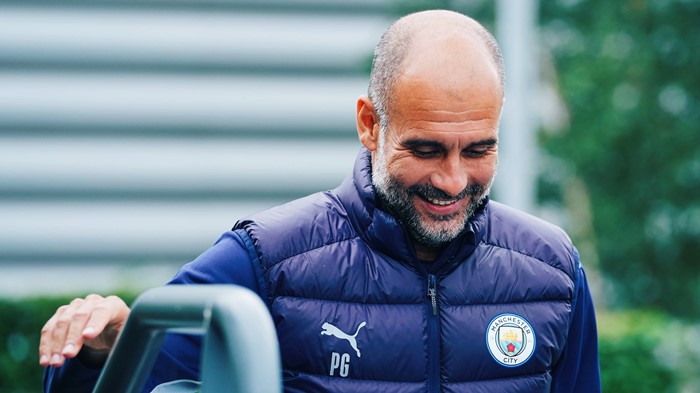 pelatih-manchester-city-pep-guardiola-by-twitter.jpg