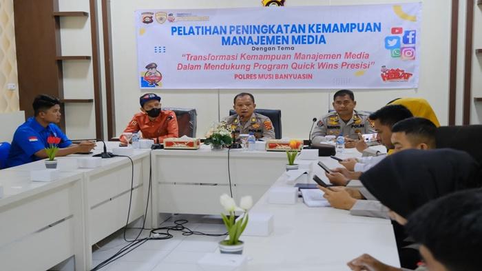 pelatihan-manajemen-media-di-polres-muba.jpg