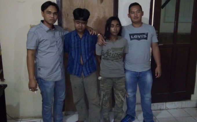 pembunuh-bos-kafe_20160317_194059.jpg