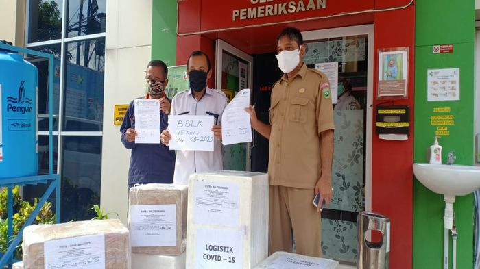 penyerahan-bantuan-dari-balitbangkes-kemenkes-ri.jpg
