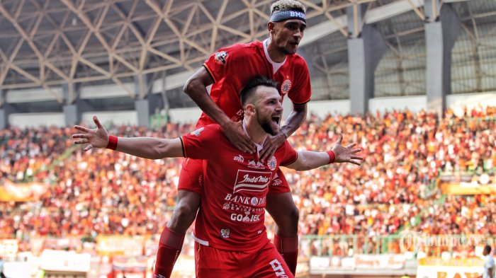 persija-jakarta-vs-kalteng-putra.jpg
