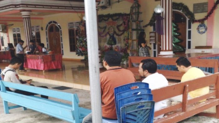 polres-muaraenim-amankan-gereja-selama-natal-2019.jpg