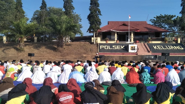 polsek-keluang-muba-gelar-salat-istisqa.jpg