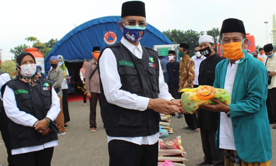 ponpes-dapat-sembako-dari-pemkab-musirawas.jpg