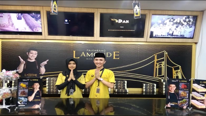 pramuniaga-lamonde-palembang_20180602_211029.jpg