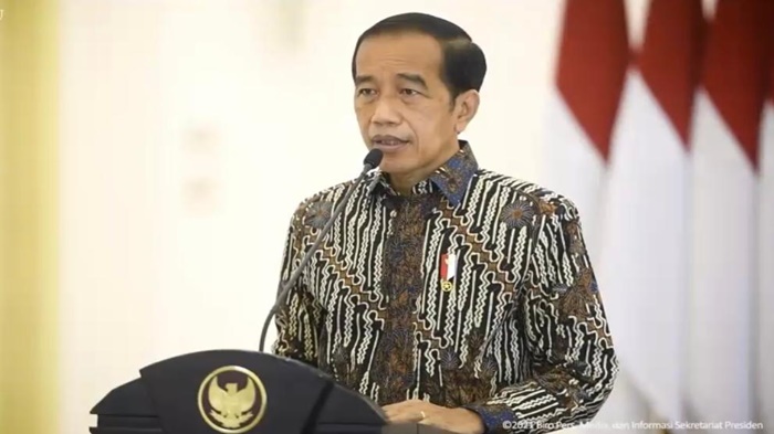 presiden-jokowi-dalam-pidatonya-di-puncak-perayaan-hut-ke-57-partai-golkar-di-jakarta.jpg