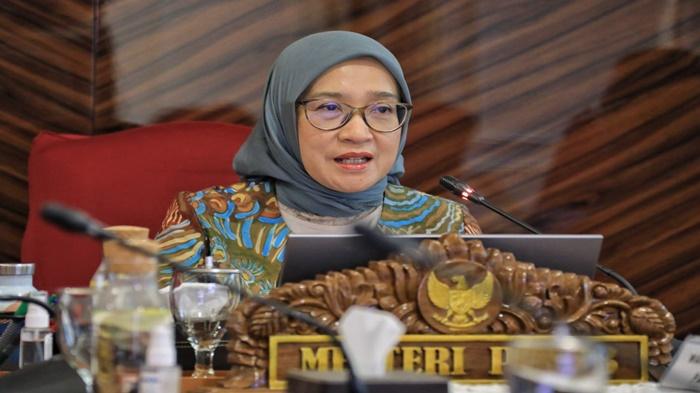 profil-Rini-Widyantini-Menteri-PANRB.jpg