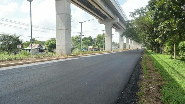 progres-pengaspalan-jalan-rusak-akibat-lrt-mulai-mulus-di-zona-v-jakabaring_20180511_100503.jpg