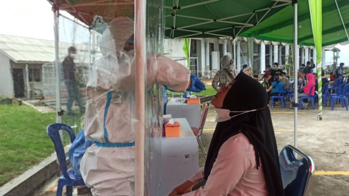 rapid-antigen-di-the-sultan-convention-center-palembang.jpg