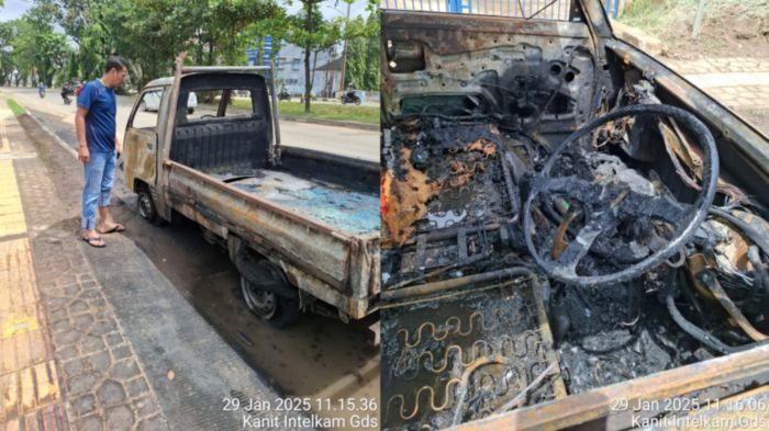 rongsokan-mobil-pick-up-terbakar-di-musi-2.jpg