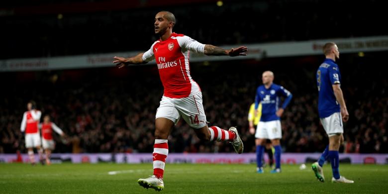 selebrasi-gelandang-arsenal-theo-walcott_20150403_114043.jpg