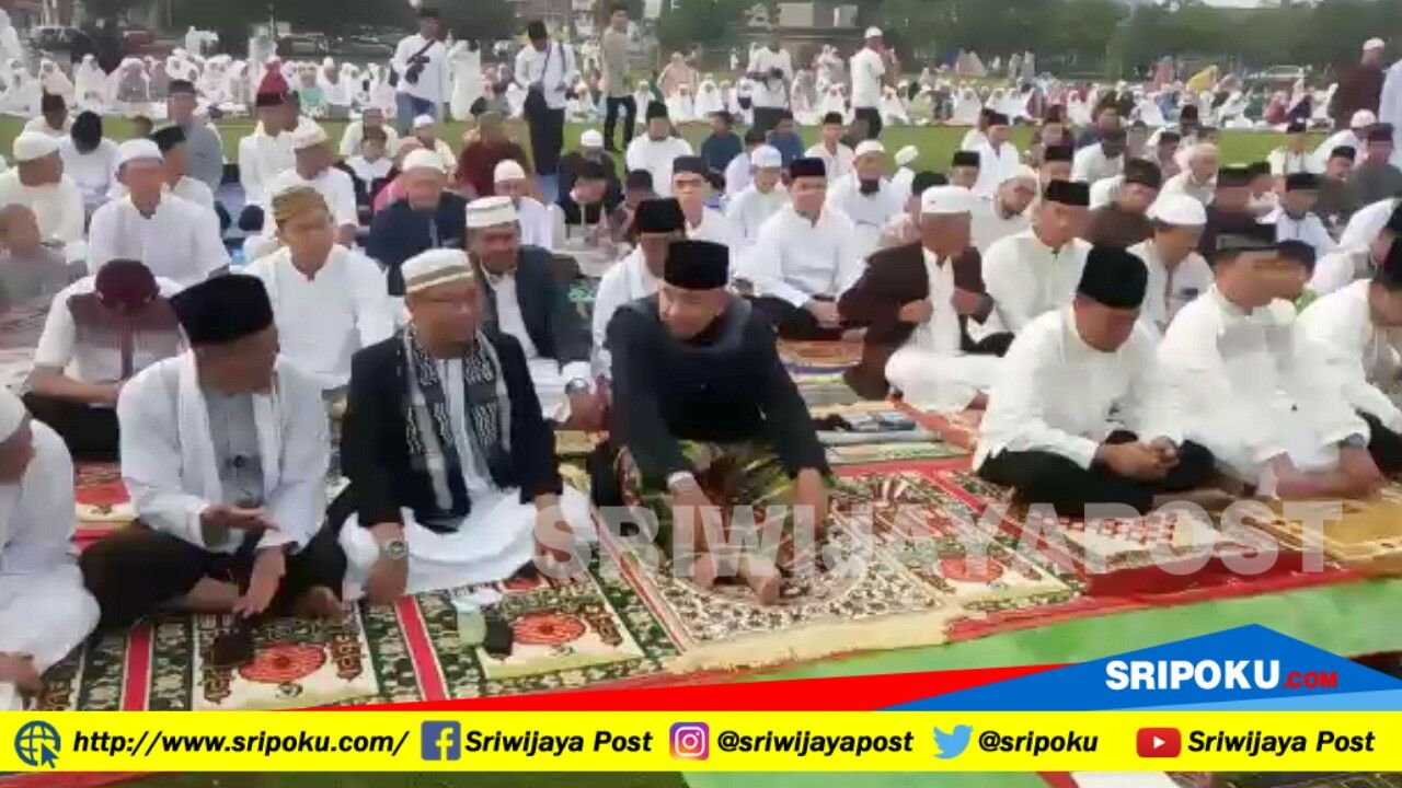 solat-id-di-tamankota-baturaja_20180616_065913.jpg