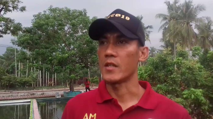 stoper-yang-merupakan-pemain-paling-senior-sriwijaya-fc-ambrizal.jpg