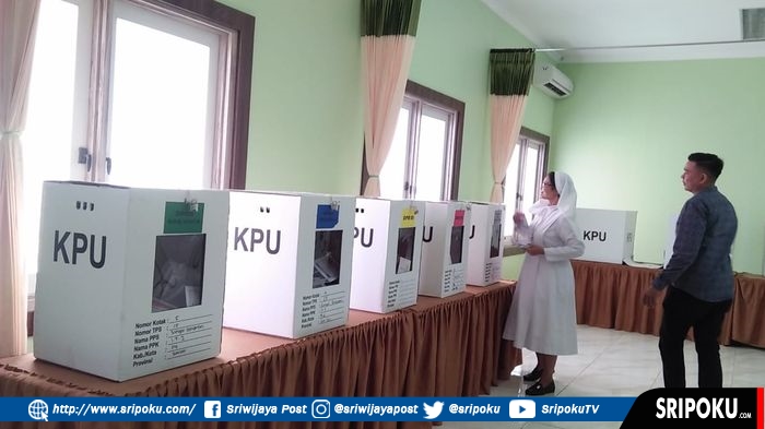 suasana-pencoblosan-yang-dilakukan-di-tempat-pemungutan-suara-tps-015-kelurahan-sei-pangeran.jpg
