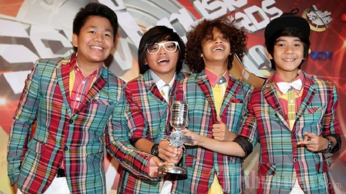 Diejek Cuma Modal Tampang Sampai Jadi Pujaan Wanita, Lihat Kabar Boyband ini Setelah Bubar