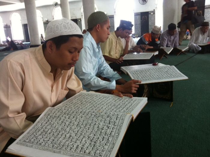 tadarusan-mengaji_20170529_081821.jpg