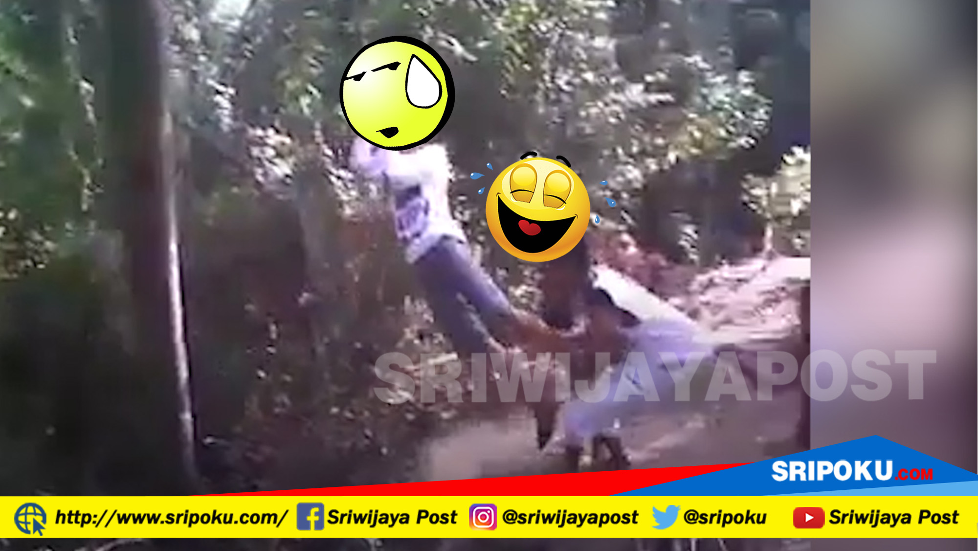 Bergelantungan Ala Tarzan, Aksi Sekelompok Remaja Ini Bikin Ngakak Tapi Ujungnya Jadi Begini