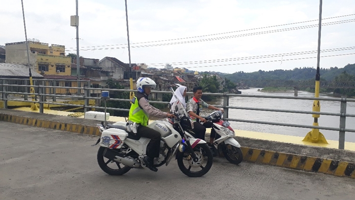 Dinilai Mengganggu, Polantas OKU Selatan Kejar-kejaran dengan Pelajar Saat Konvoi Kelulusan