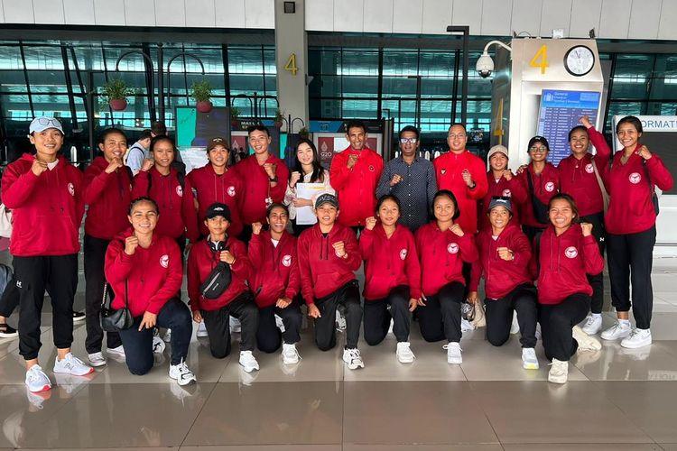 timnas-kriket-U-19-putri-Indonesia-sebelum-berangkat-ke-India-untuk-menjalani-pemusatan-latihan.jpg