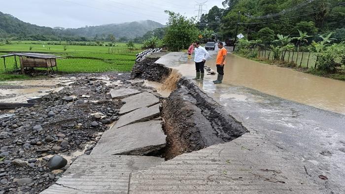 BPBD Lahat Imbau Warga Waspada Permukaan Air Sungai Naik Tiba-Tiba, Masih Ada Potensi Hujan Deras