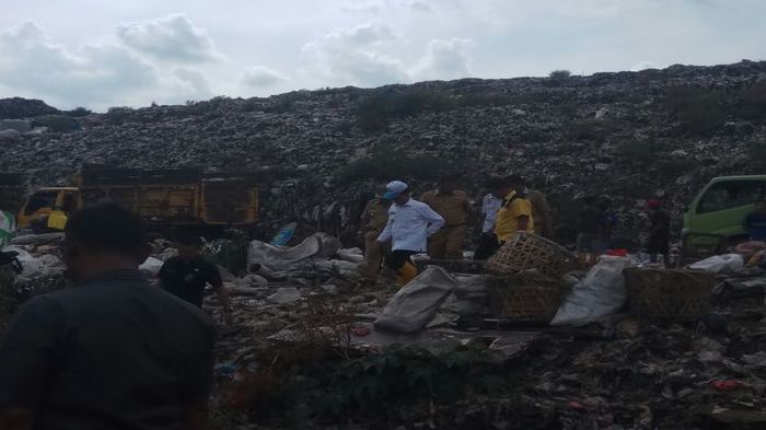 Umur TPA Sukawinatan Tinggal Lima Tahun Lagi, Kemana Sampah akan Dibuang?