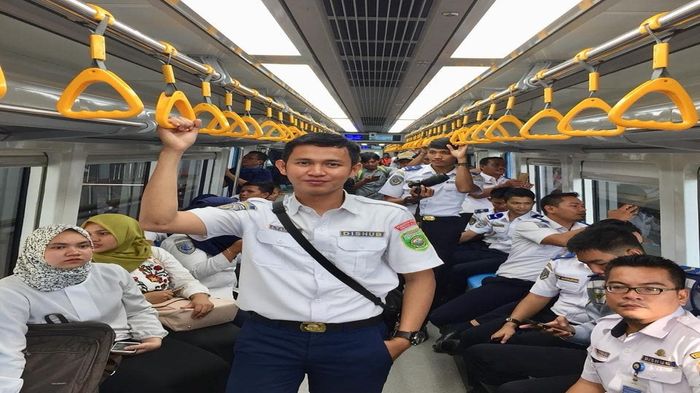 Operasional Terbatas LRT Sampai 31 Juli, 2 Stasiun Ini yang Dibuka, Bandara-OPI Mall Cuma 60 Menit