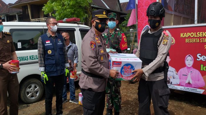 walikota-pagaralam-alpian-maskoni-bersama-kapolres-akbp-dolly-gumara-sik-mh.jpg
