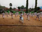 350-karateka-mengikuti-ujian-sabuk_20181014_123457.jpg