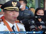 Apriyadi-Plt-Bupati-Muba-menjawab-pertanyaan-wartawan.jpg