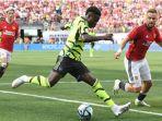 Arsenal-kalah-di-uji-coba-lawan-Manchester-United.jpg