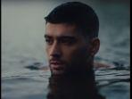 Berikut-ini-translate-lirik-lagu-Stardust-by-Zayn-Malik.jpg